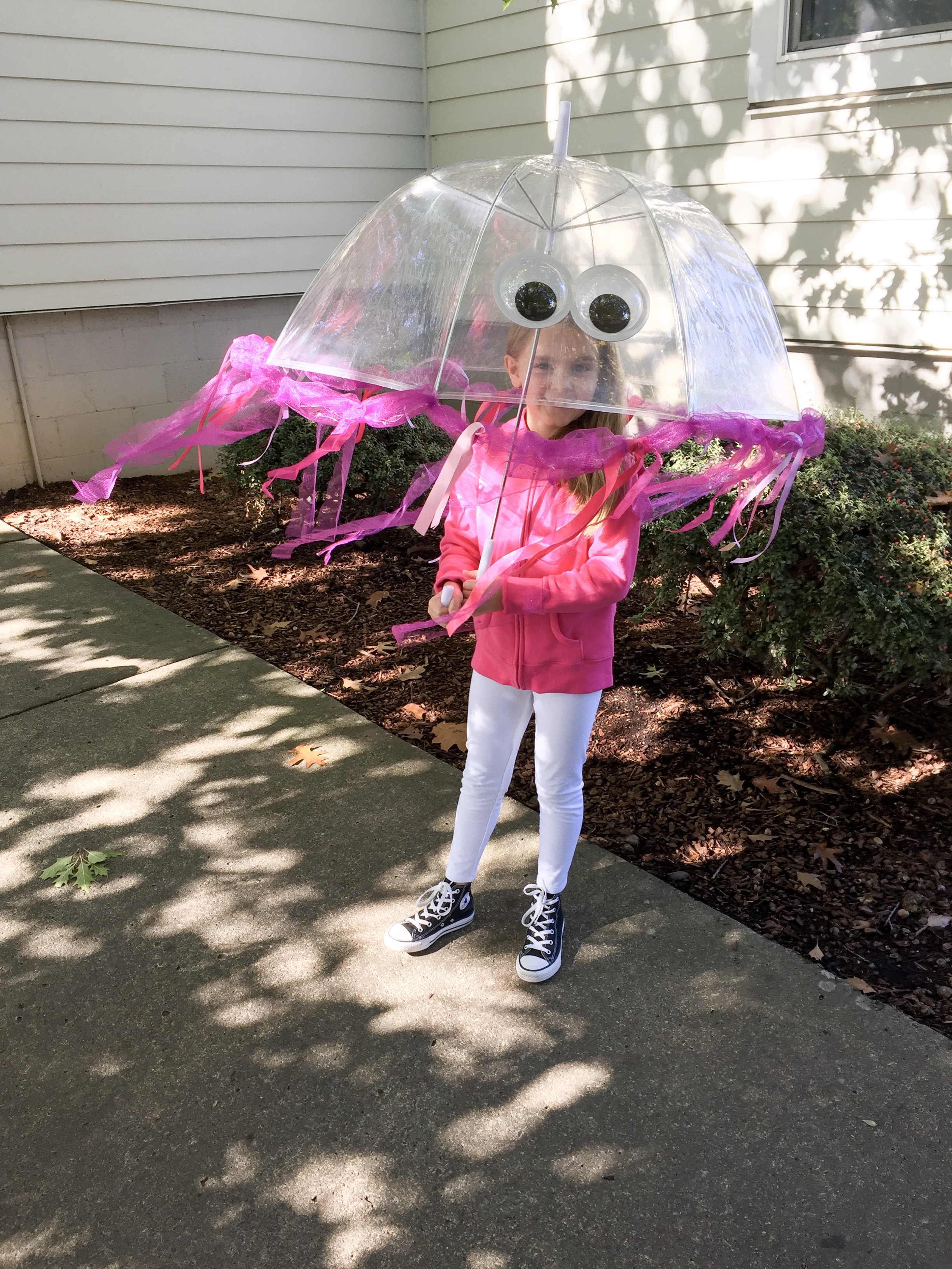 Last Minute Jellyfish Halloween Costume - Kayla's