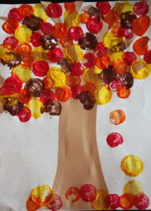  painting with wine cork to make a fall tree 